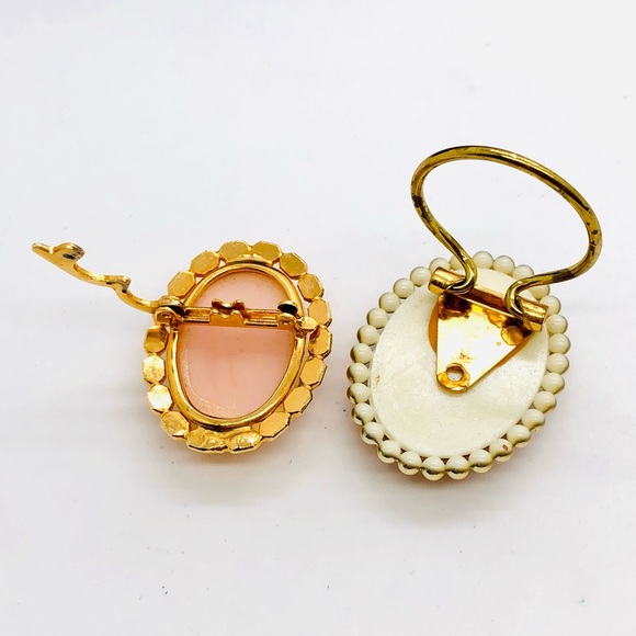 Vintage Cameo Clip Brooch Lot - Picture 4 of 7